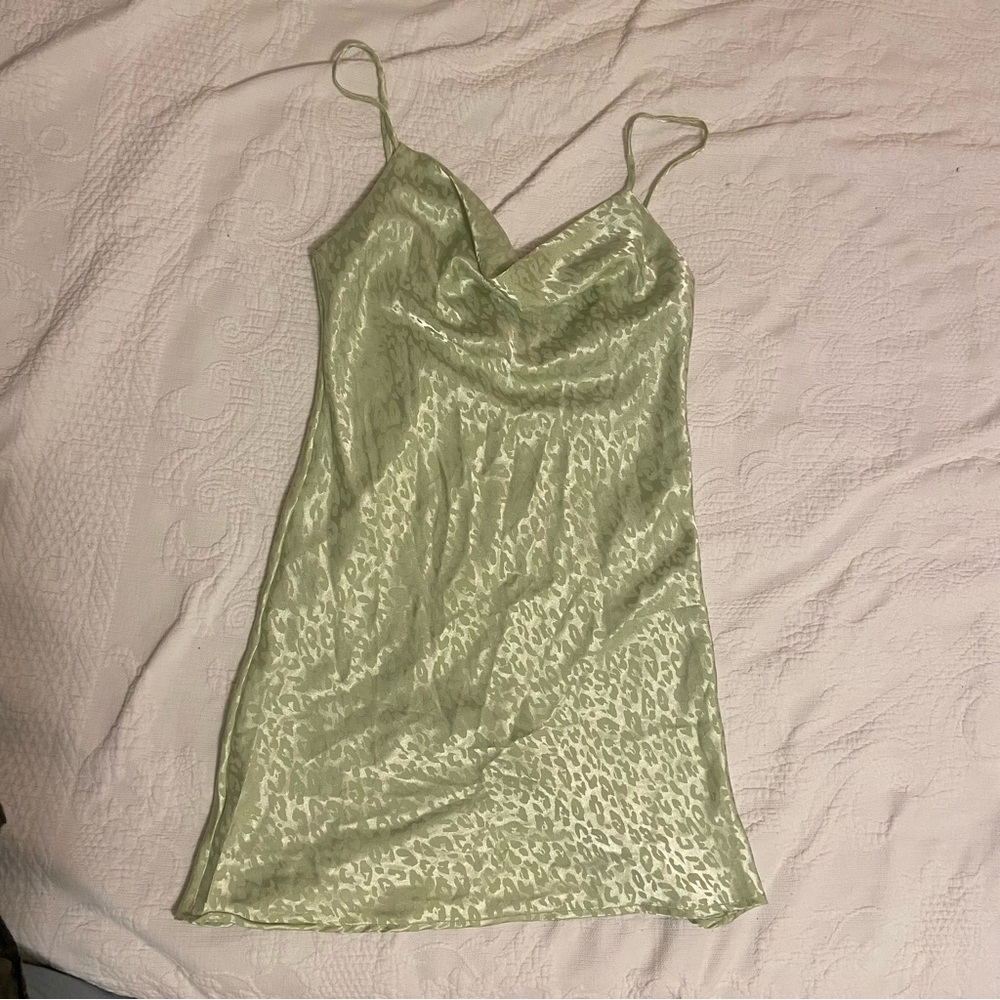 Aubrey 3+1 silky green slip dress small